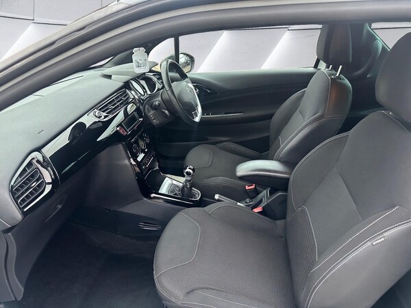 Used Citroen DS3 2011 for sale - 76260490: Photo 15