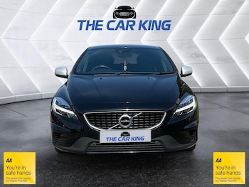 Used Volvo V40 2019 for sale - 75563469: Photo