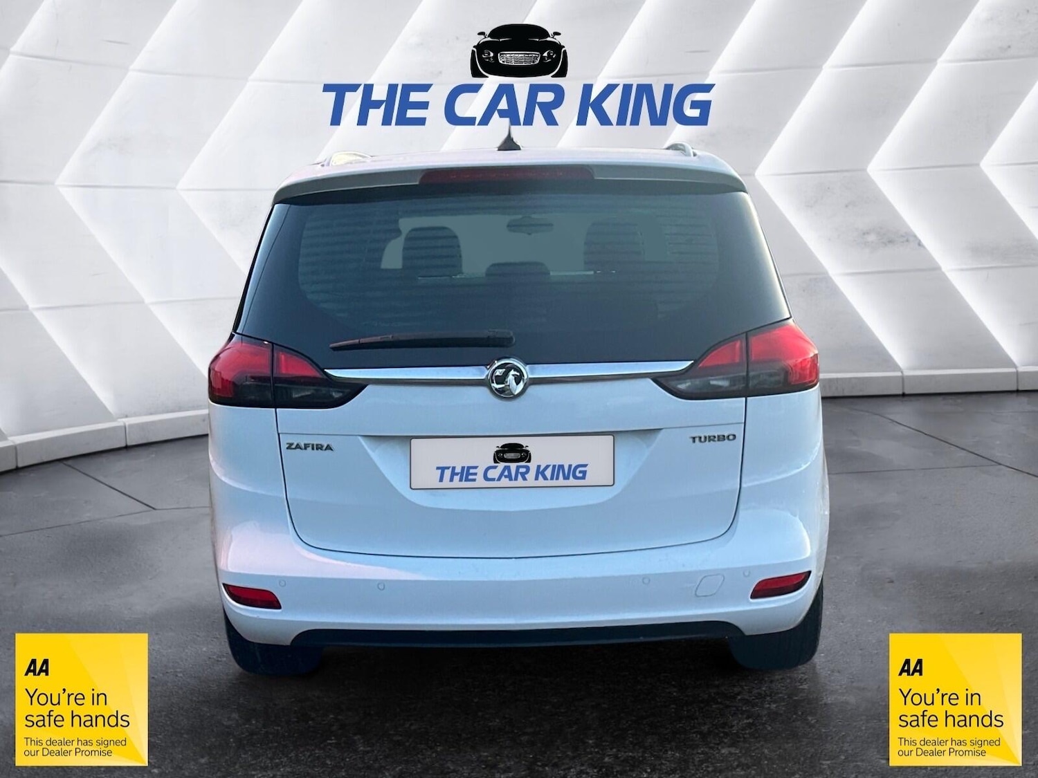 Used Vauxhall Zafira Tourer 2017 for sale - 76200666: Photo 6