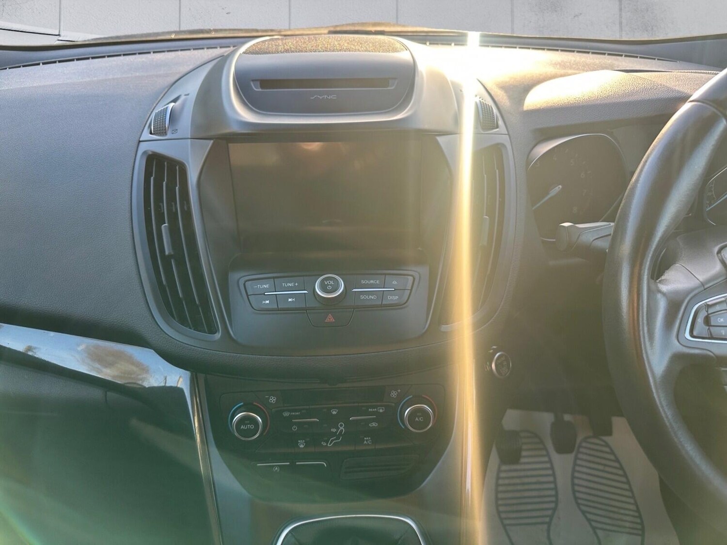 Used Ford Kuga 2017 for sale - 77344845: Photo 29