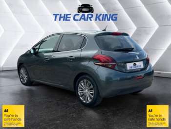 Used Peugeot 208 2015 for sale - 75031008: Photo