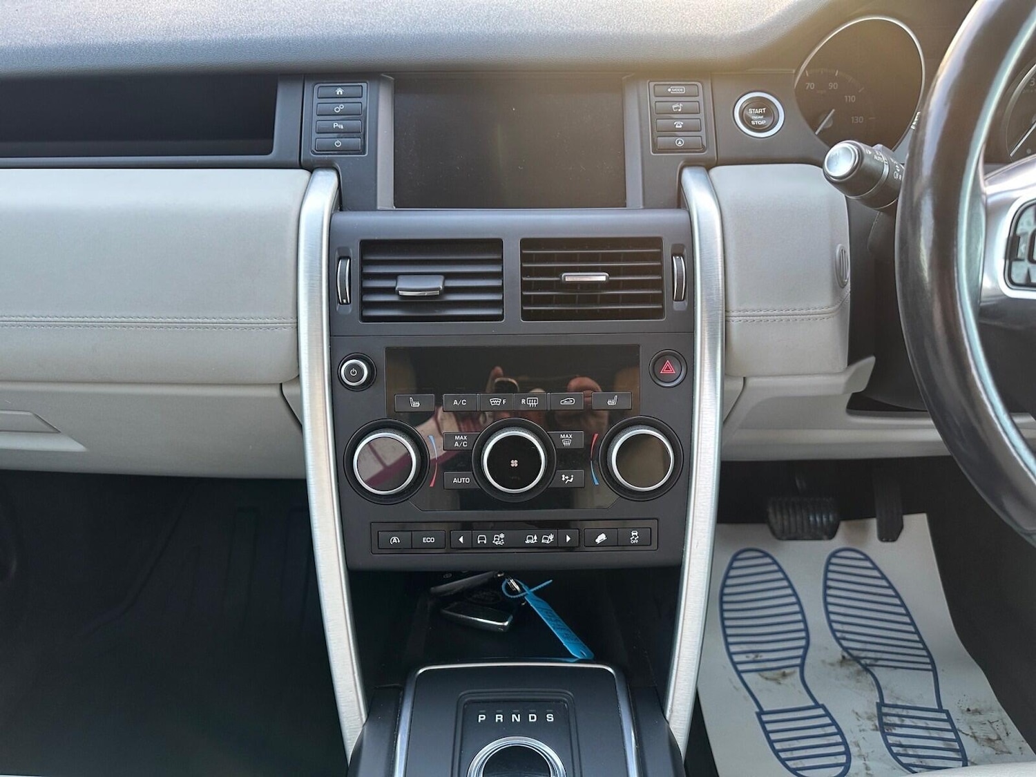 Used Land Rover Discovery Sport 2017 for sale - 77081721: Photo 14