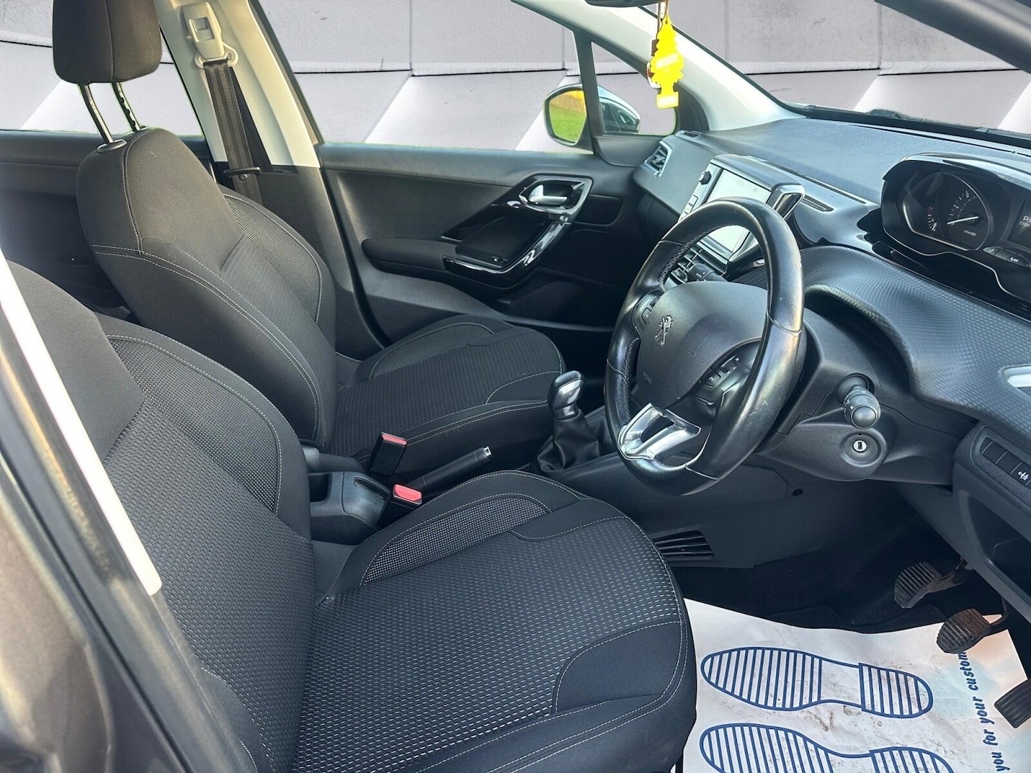 Used Peugeot 208 2018 for sale - 77131863: Photo 9