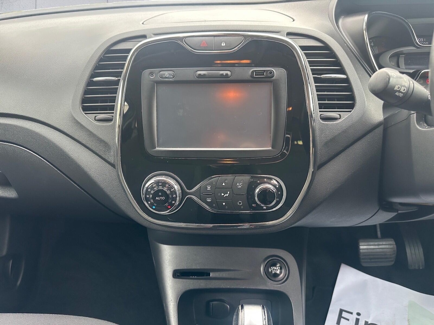 Used Renault Captur for sale - 78127582: Photo 13