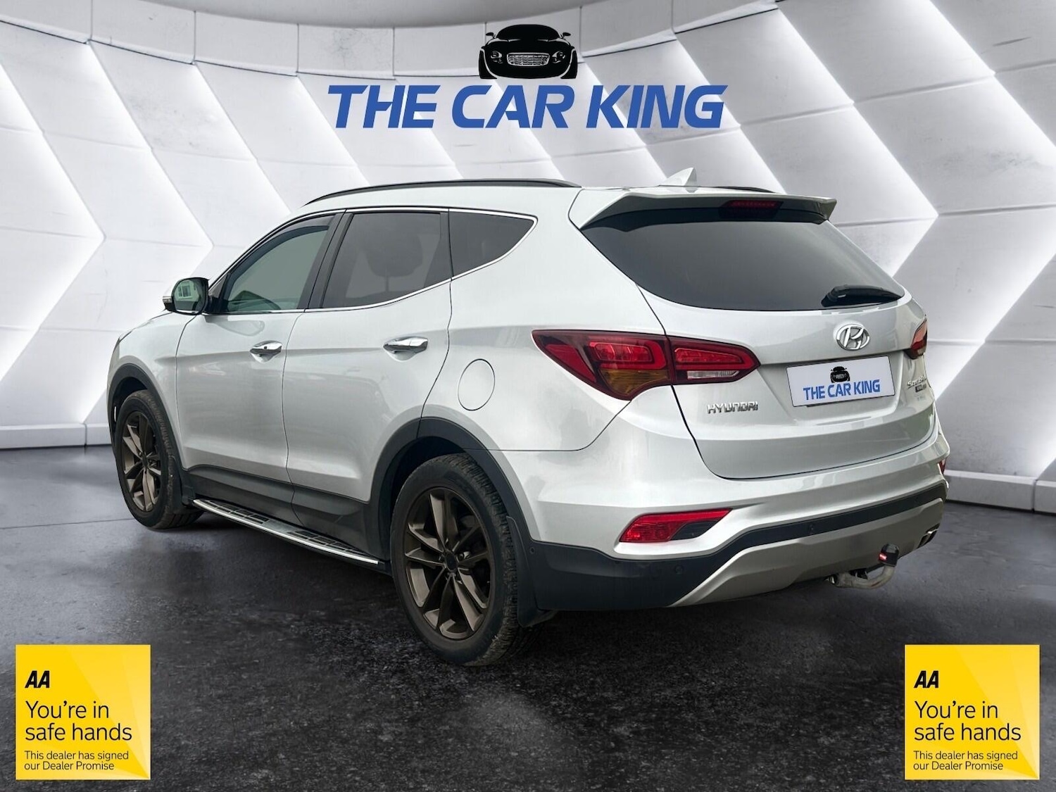 Used Hyundai Santa Fe 2016 for sale - 77909501: Photo 4