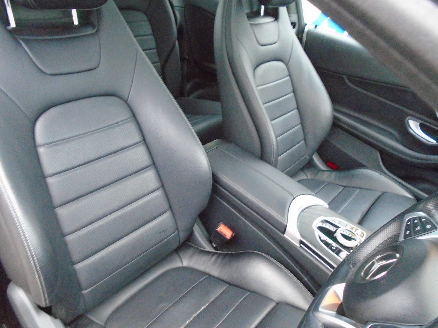 Used Mercedes-Benz C Class 2017 for sale - 76153171: Photo 6