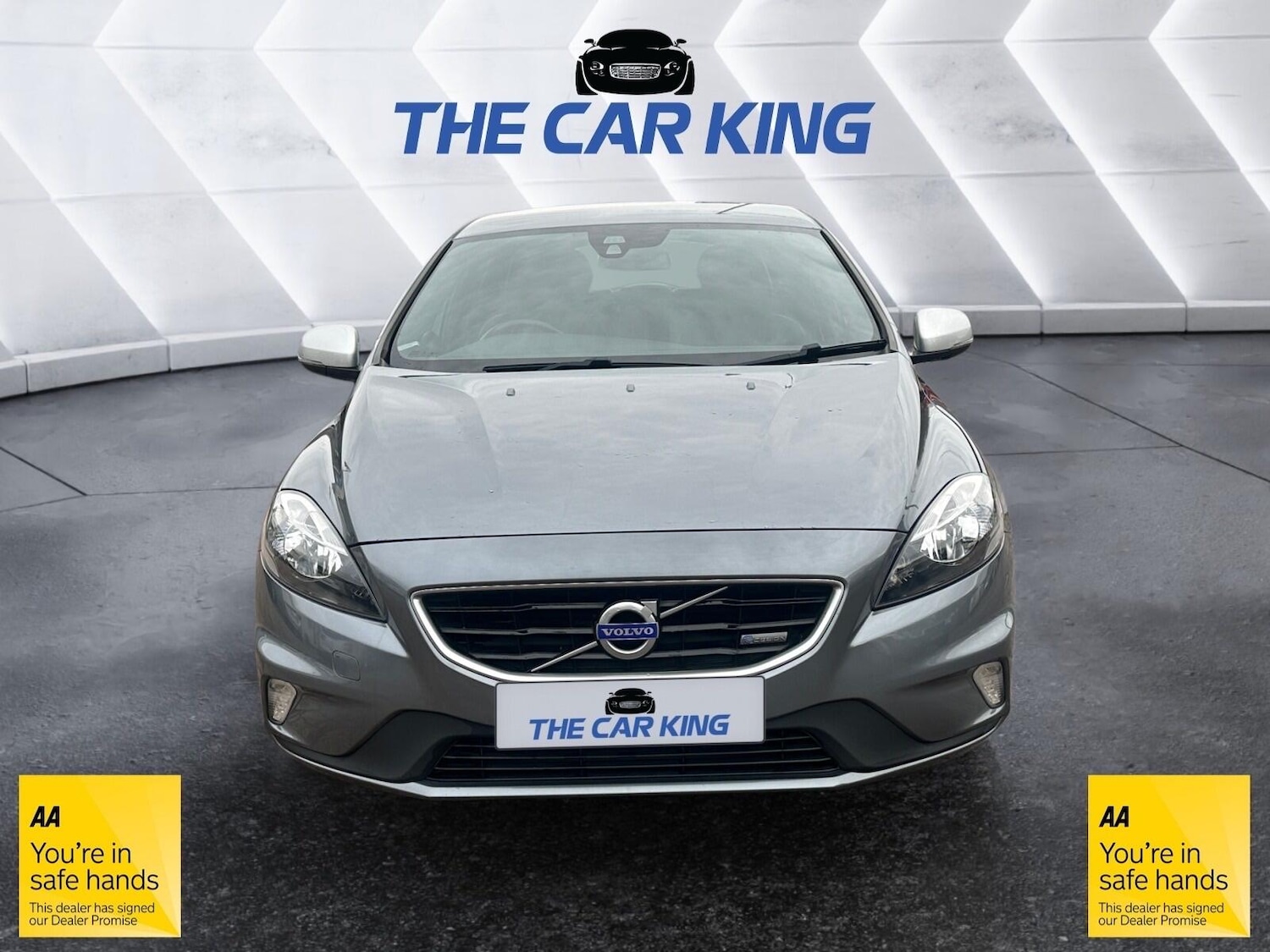Used Volvo V40 2015 for sale - 77633097: Photo 2