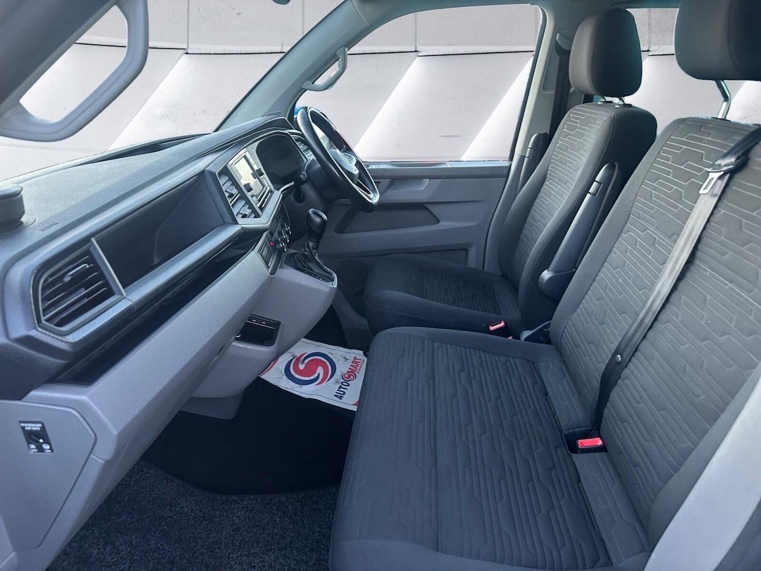 Used Volkswagen Transporter Shuttle 2020 for sale - 76752883: Photo 15