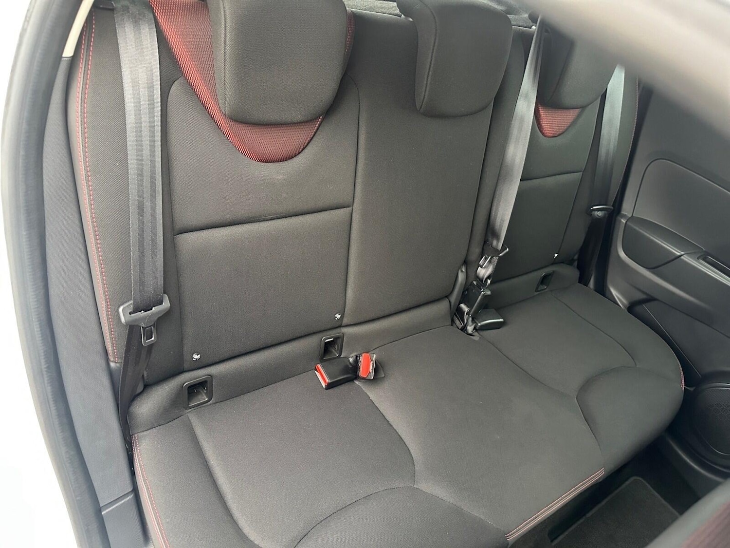 Used Renault Clio for sale - 76995810: Photo 11