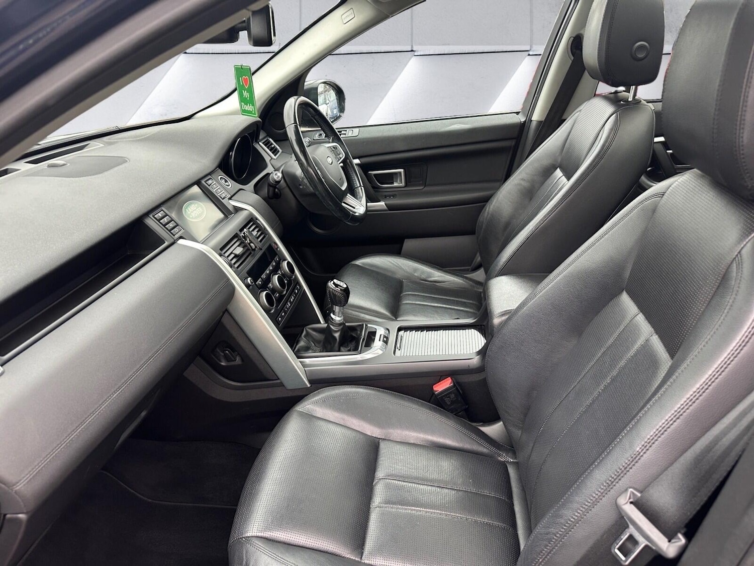 Used Land Rover Discovery Sport 2016 for sale - 76083887: Photo 15