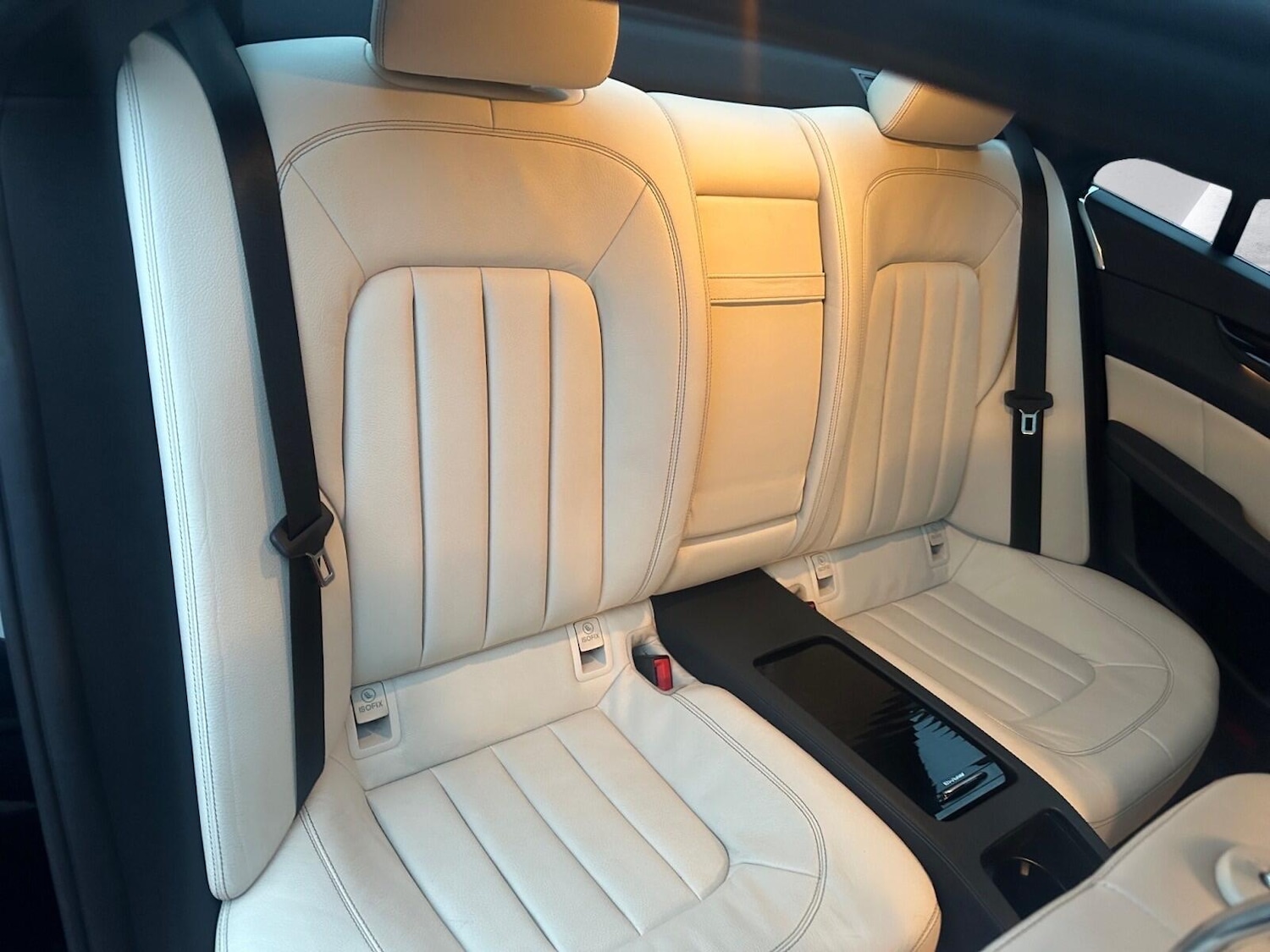 Used Mercedes-Benz CLS 2011 for sale - 76839431: Photo 10