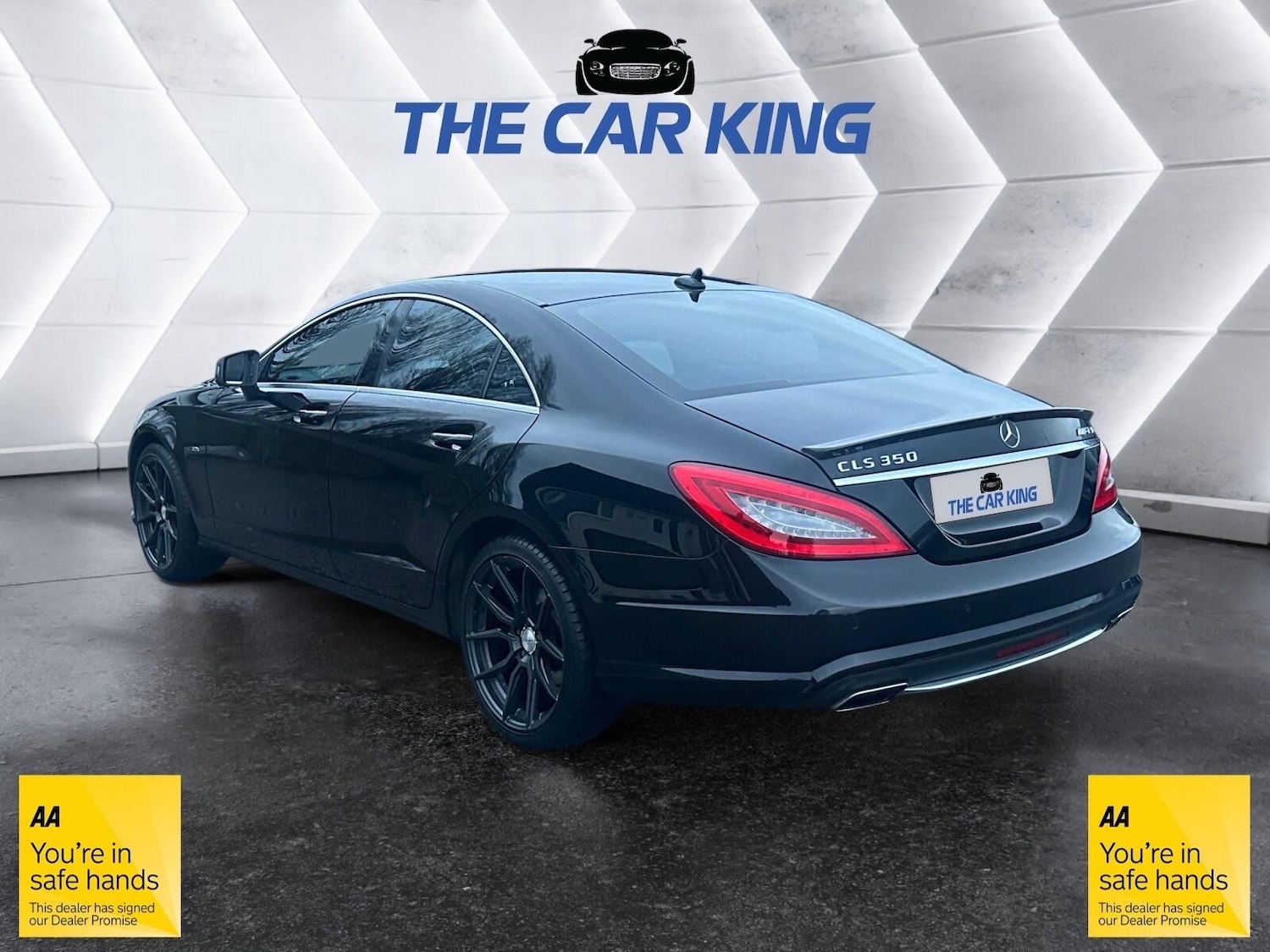 Used Mercedes-Benz CLS 2011 for sale - 76839431: Photo 4