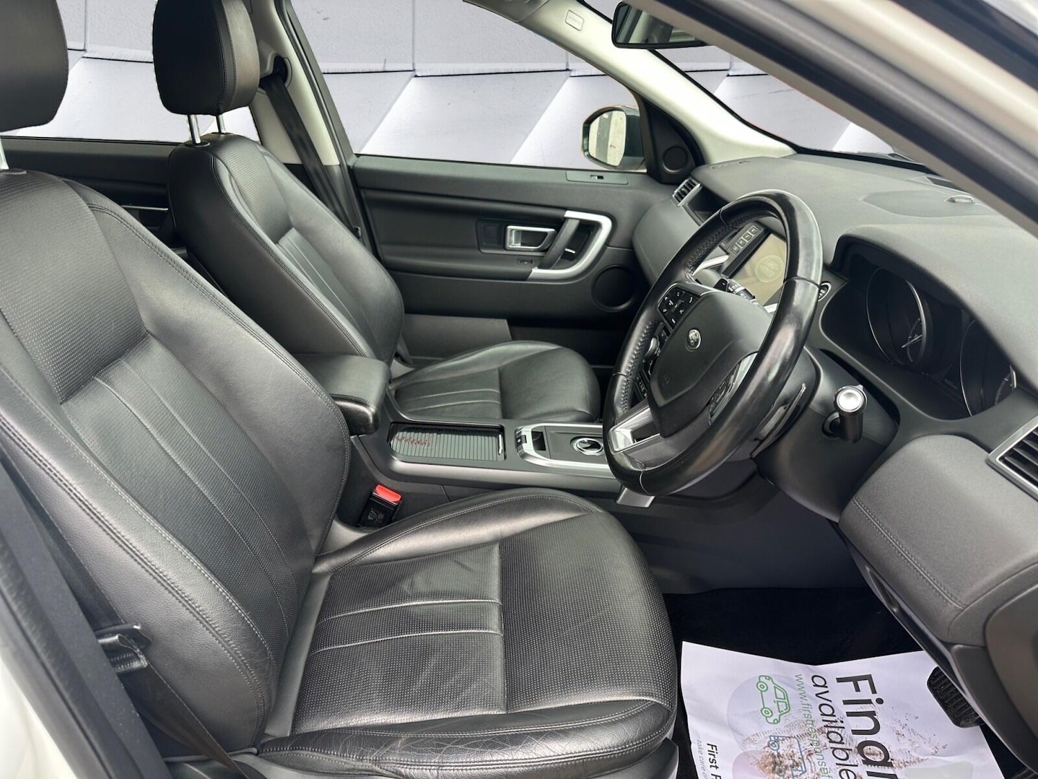 Used Land Rover Discovery Sport 2018 for sale - 78127343: Photo 9