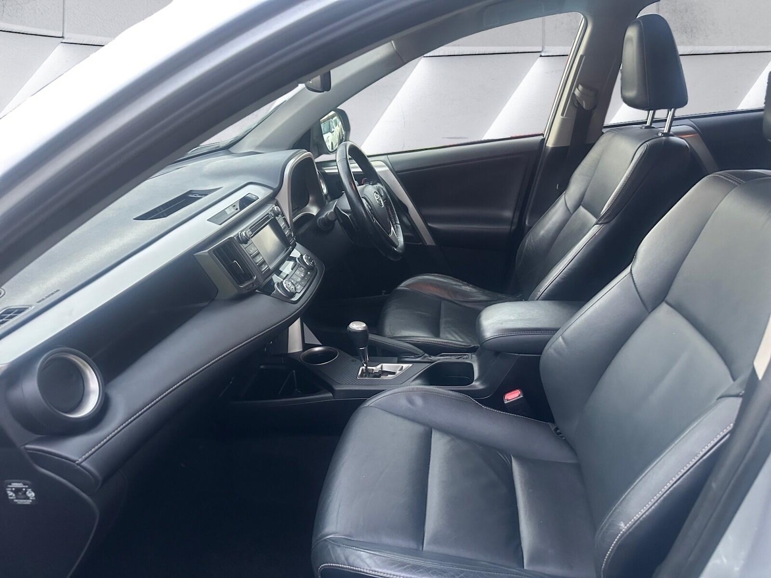 Used Toyota RAV4 2013 for sale - 76825253: Photo 15