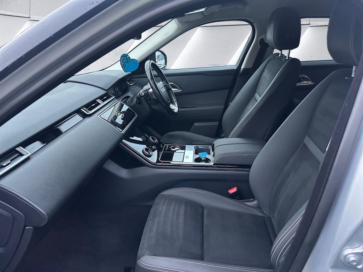 Used Land Rover Range Rover Velar 2018 for sale - 76423824: Photo 15