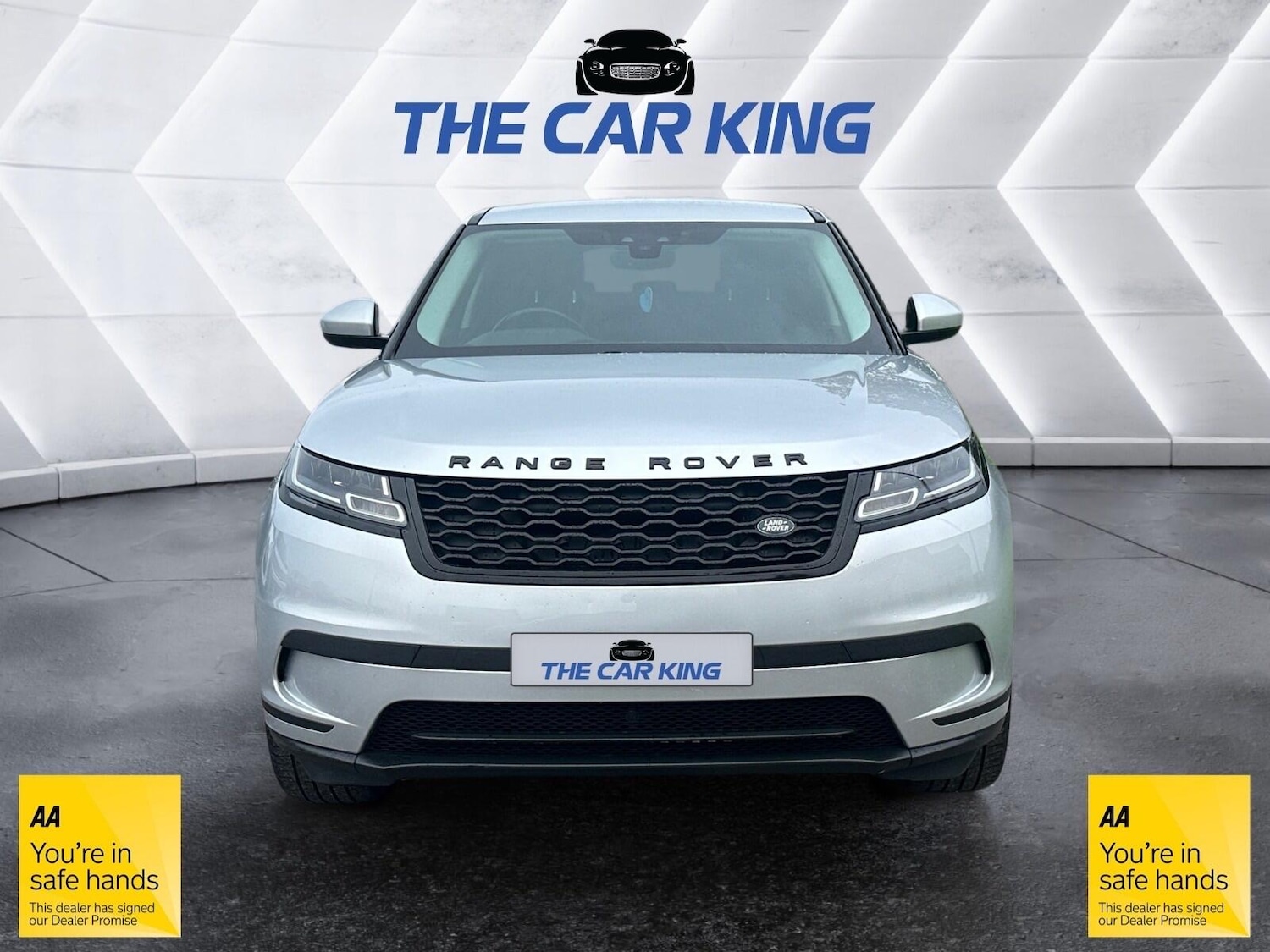 Used Land Rover Range Rover Velar 2018 for sale - 76423824: Photo 2