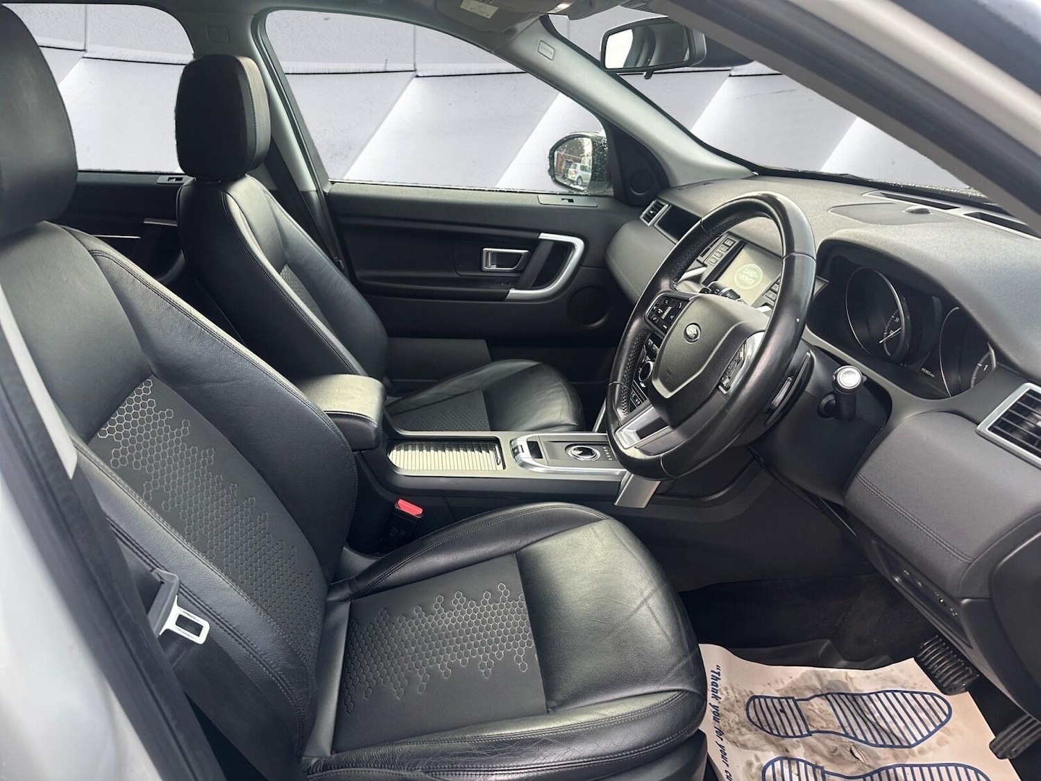 Used Land Rover Discovery Sport 2018 for sale - 76771729: Photo 9