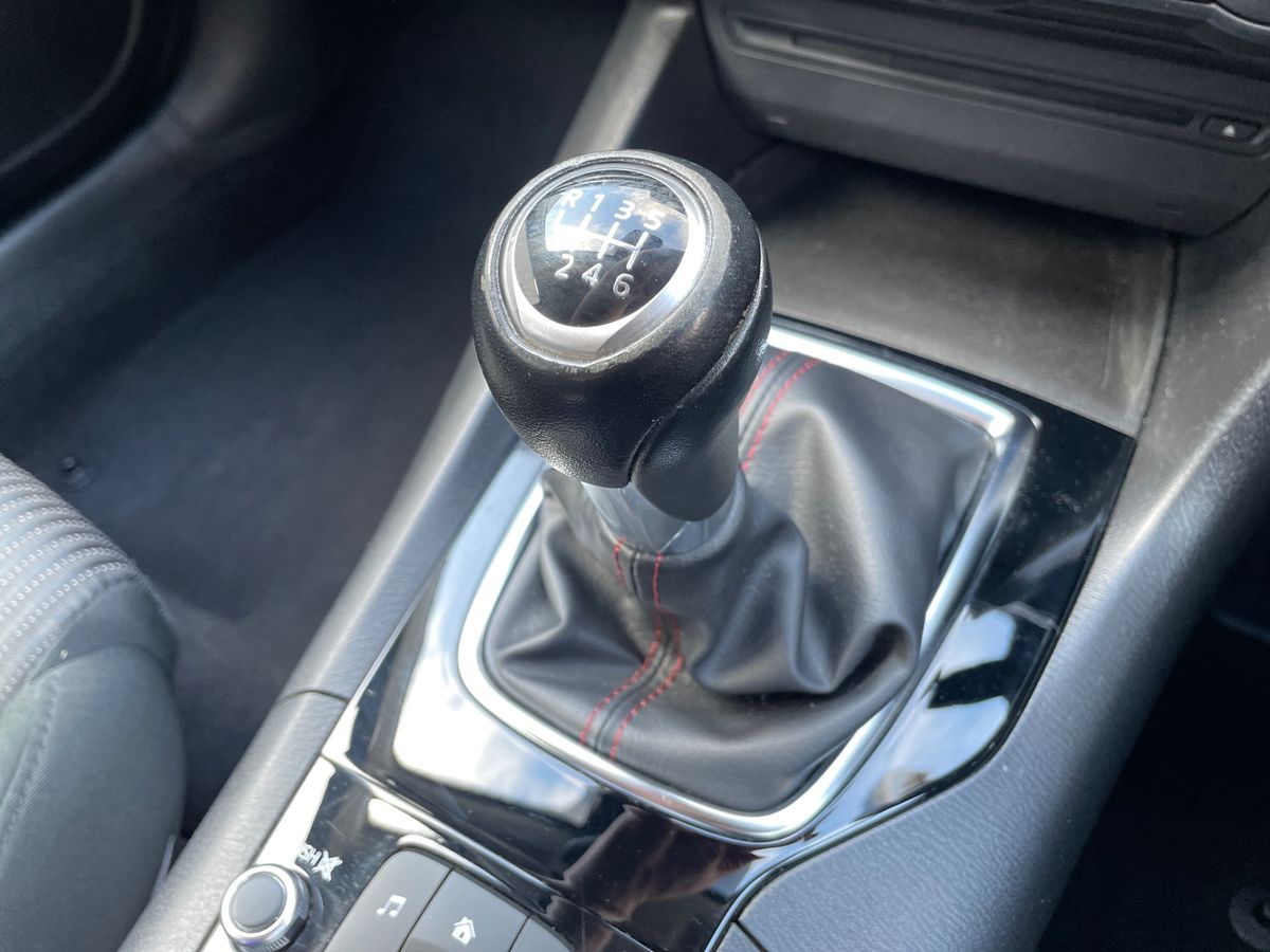 Used Mazda Mazda3 2016 for sale - 77660310: Photo 19