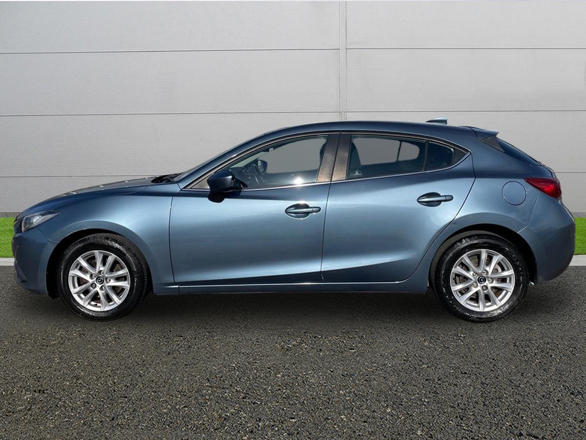 Used Mazda Mazda3 2016 for sale - 77660310: Photo 4