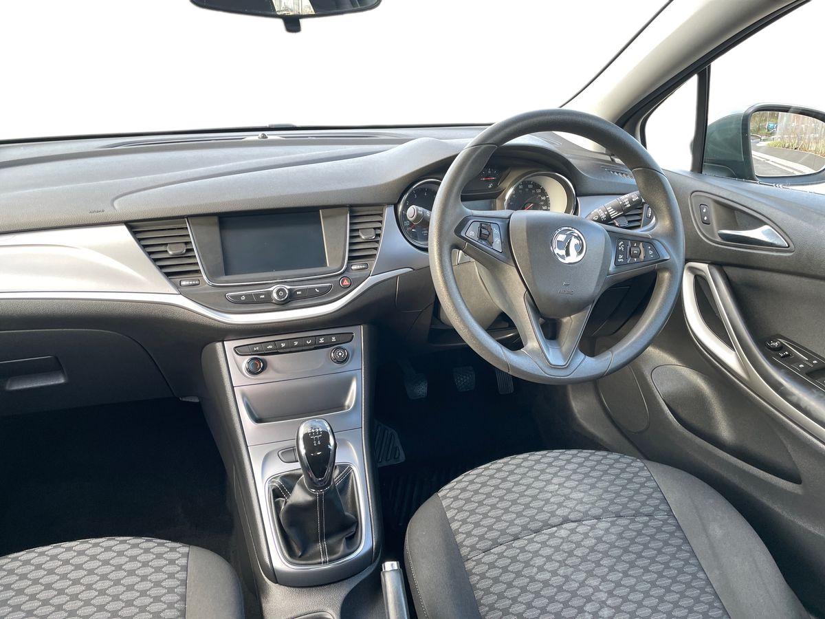 Used Vauxhall Astra 2017 for sale - 77018261: Photo 13