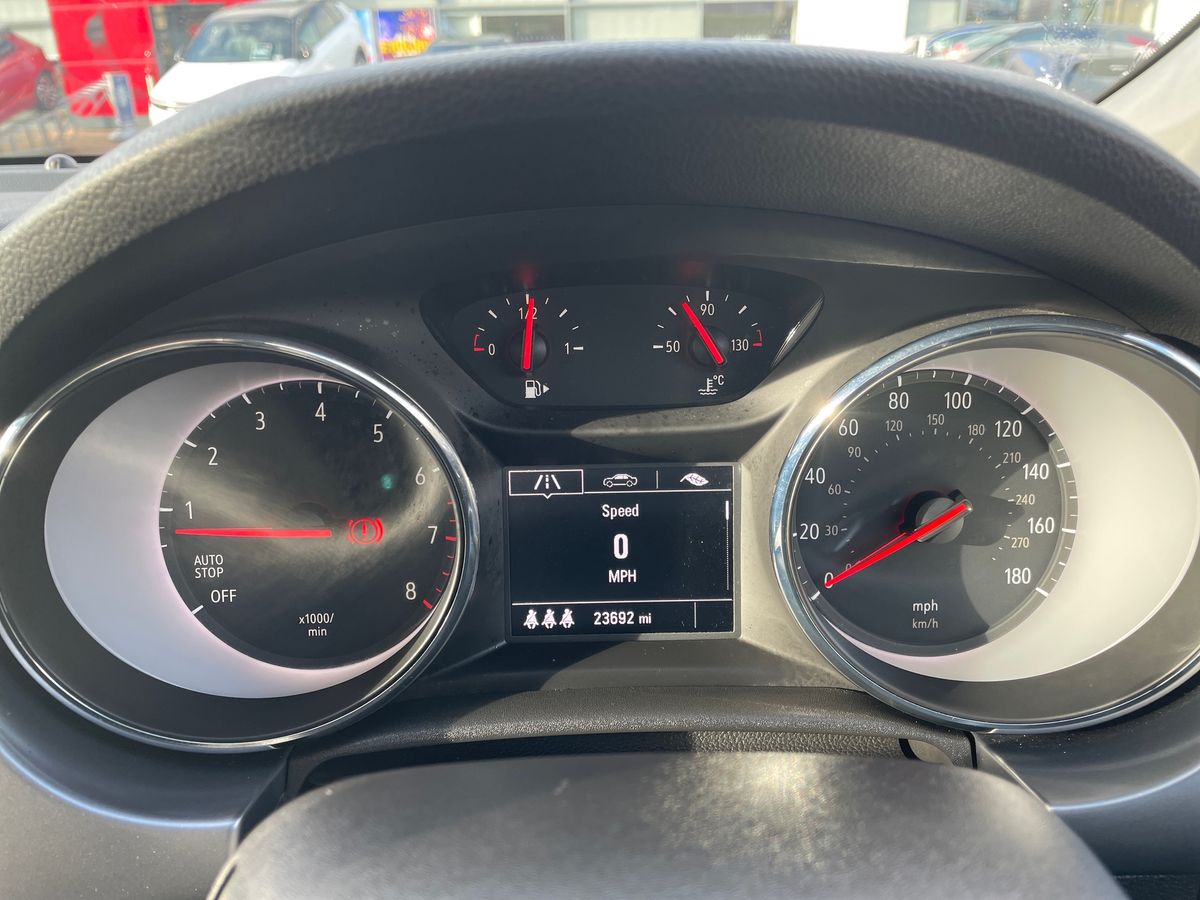 Used Vauxhall Astra 2017 for sale - 77018261: Photo 14