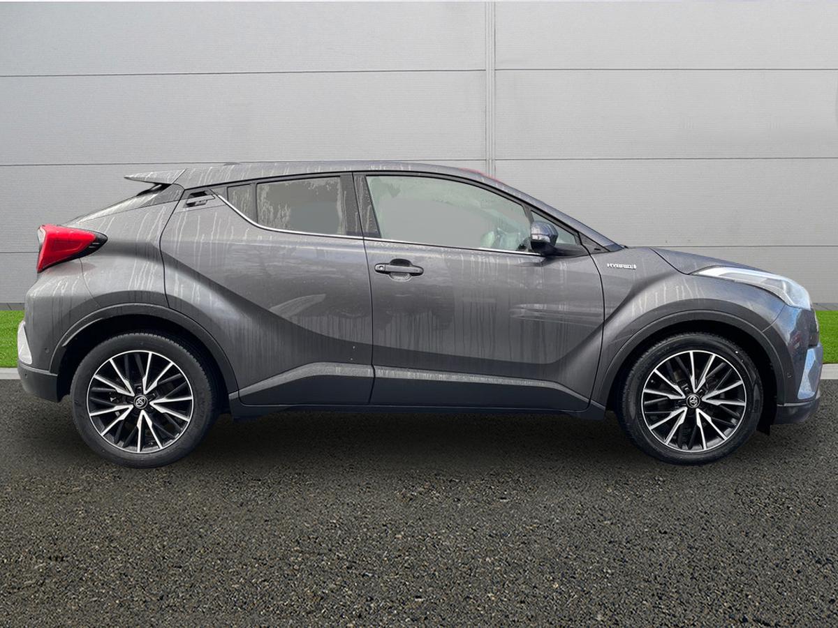 Used Toyota C-HR 2017 for sale - 77877419: Photo 8