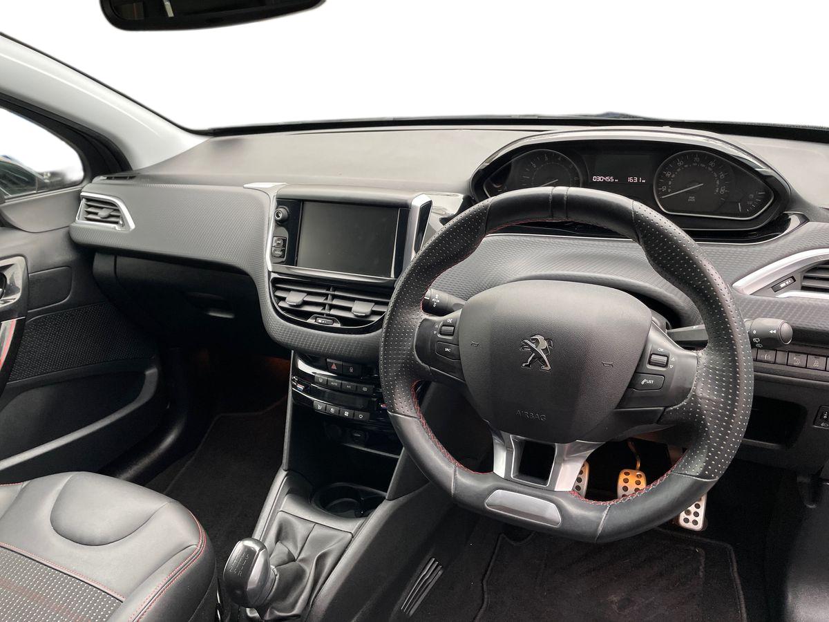 Used Peugeot 208 2017 for sale - 77855764: Photo 13