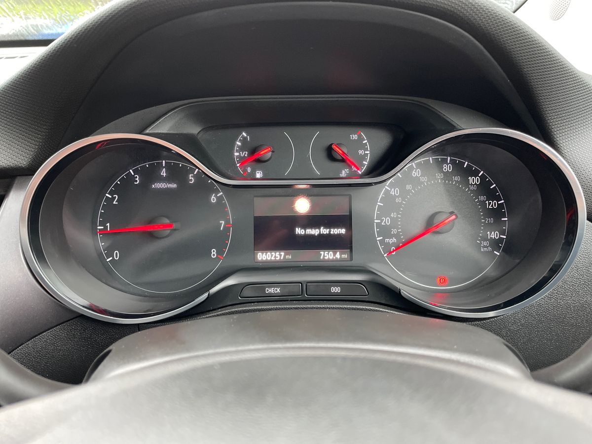 Used Vauxhall Crossland X 2018 for sale - 77855700: Photo 14