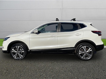 Used Nissan Qashqai 2018 for sale - 77660393: Photo