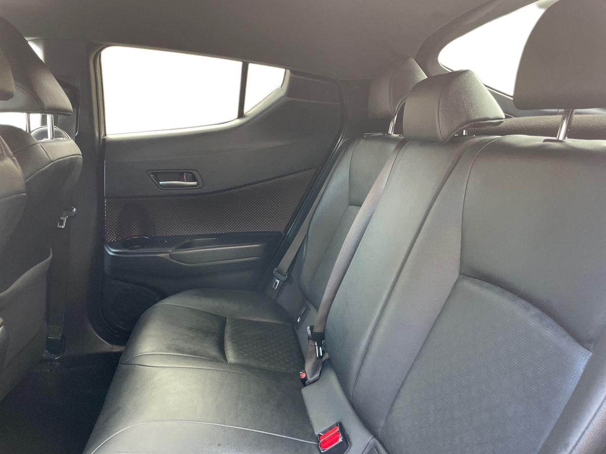 Used Toyota C-HR 2017 for sale - 77293399: Photo 11
