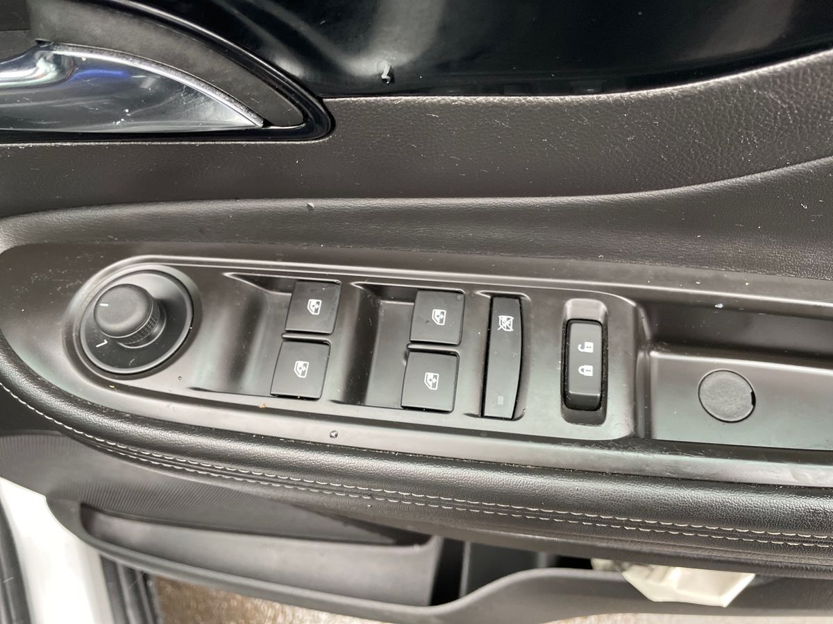 Used Vauxhall Mokka X 2019 for sale - 77442556: Photo 20