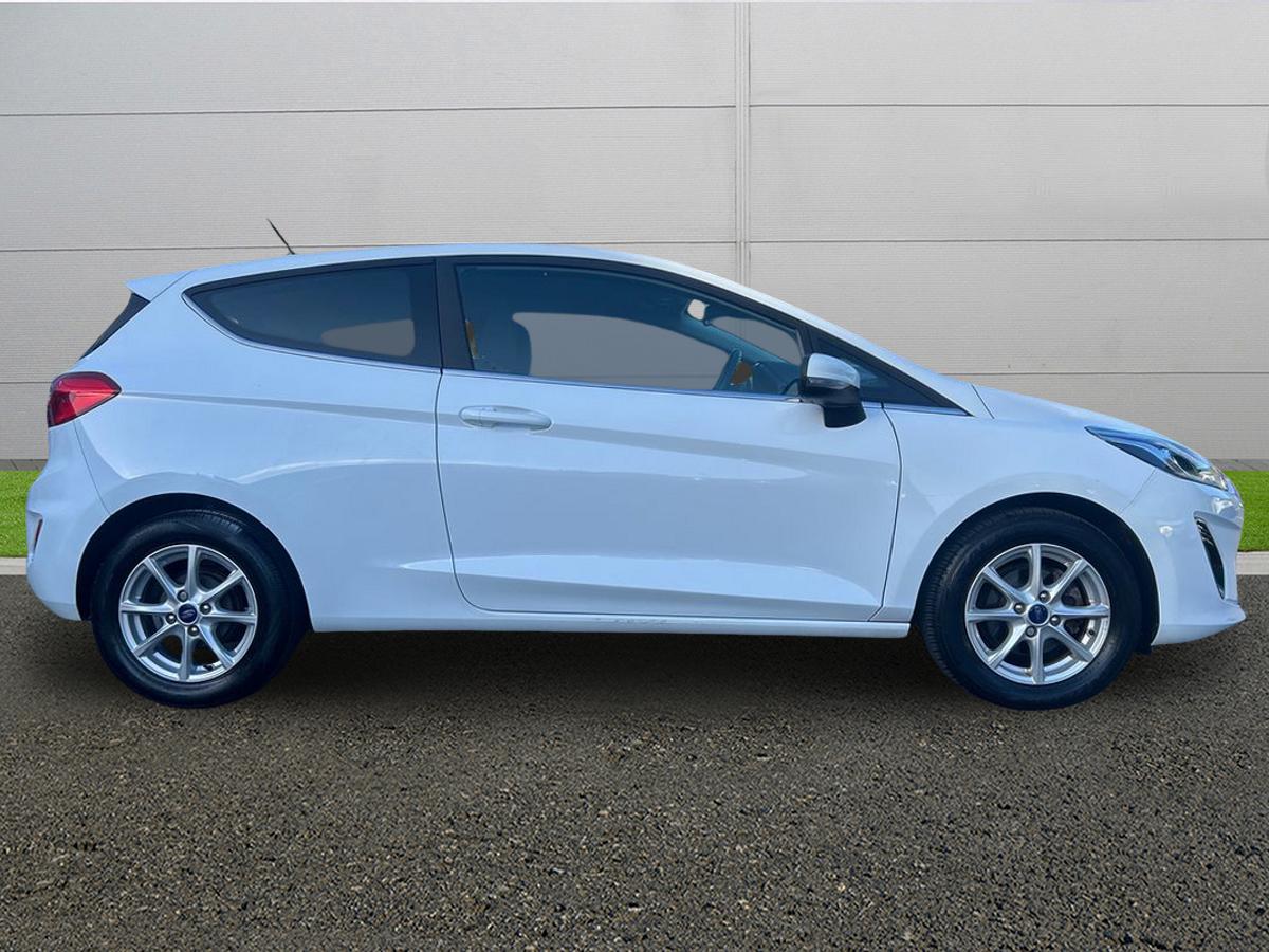 Used Ford Fiesta 2018 for sale - 78059636: Photo 8