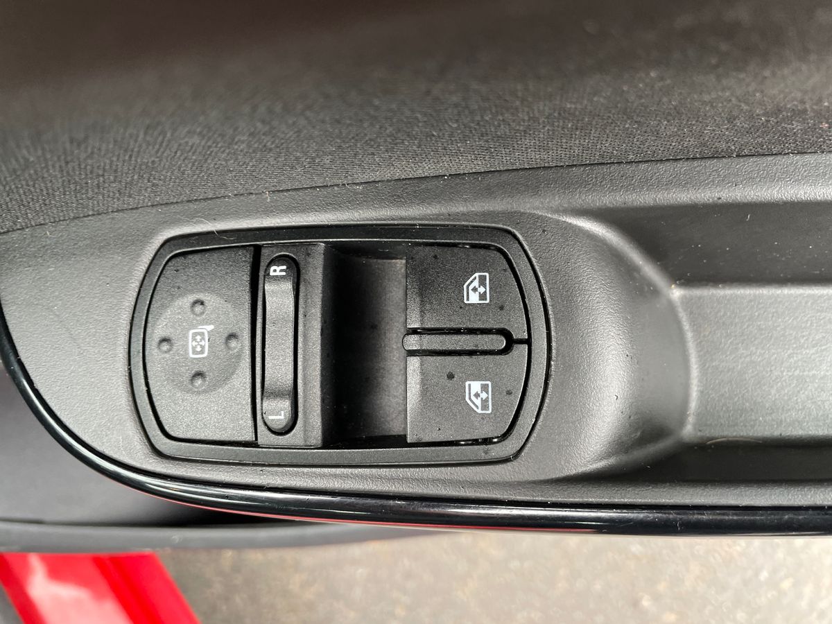 Used Vauxhall Corsa 2018 for sale - 77648022: Photo 20