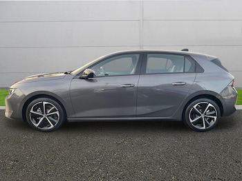 Used Vauxhall Astra 2025 for sale - 76786695: Photo