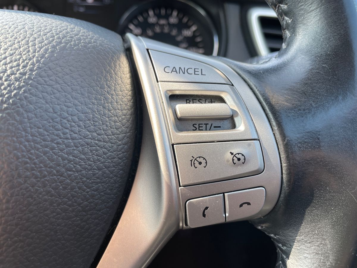 Used Nissan Qashqai 2016 for sale - 77971690: Photo 17