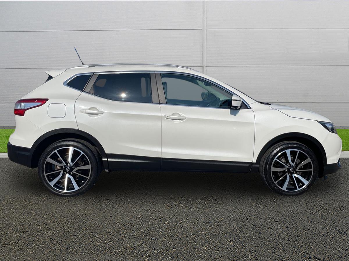 Used Nissan Qashqai 2016 for sale - 77971690: Photo 8