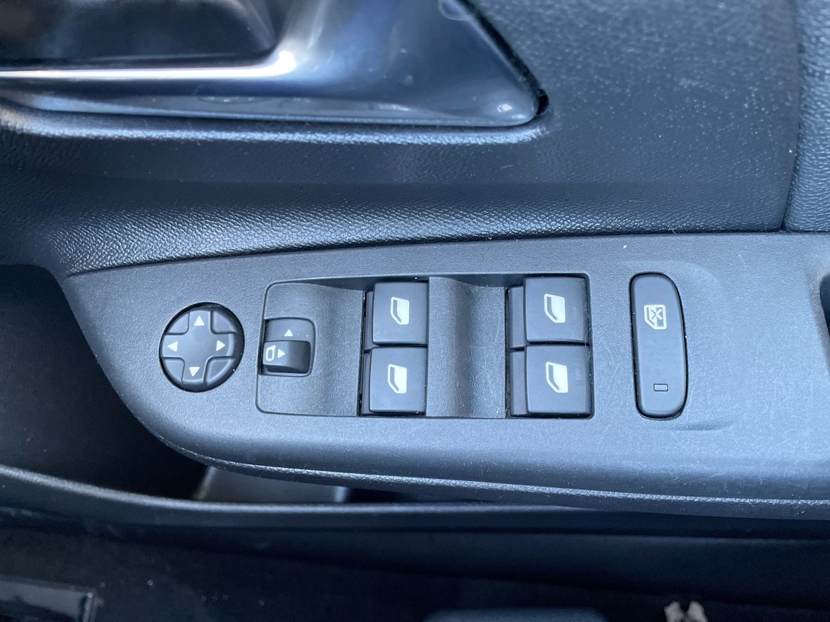 Used Vauxhall Corsa 2023 for sale - 77690777: Photo 20