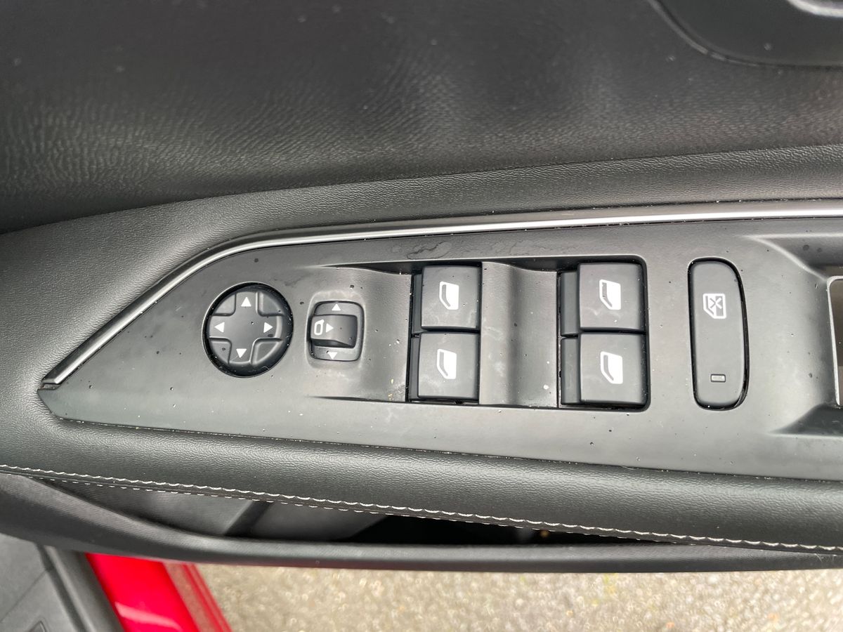 Used Peugeot 3008 2020 for sale - 77648166: Photo 20