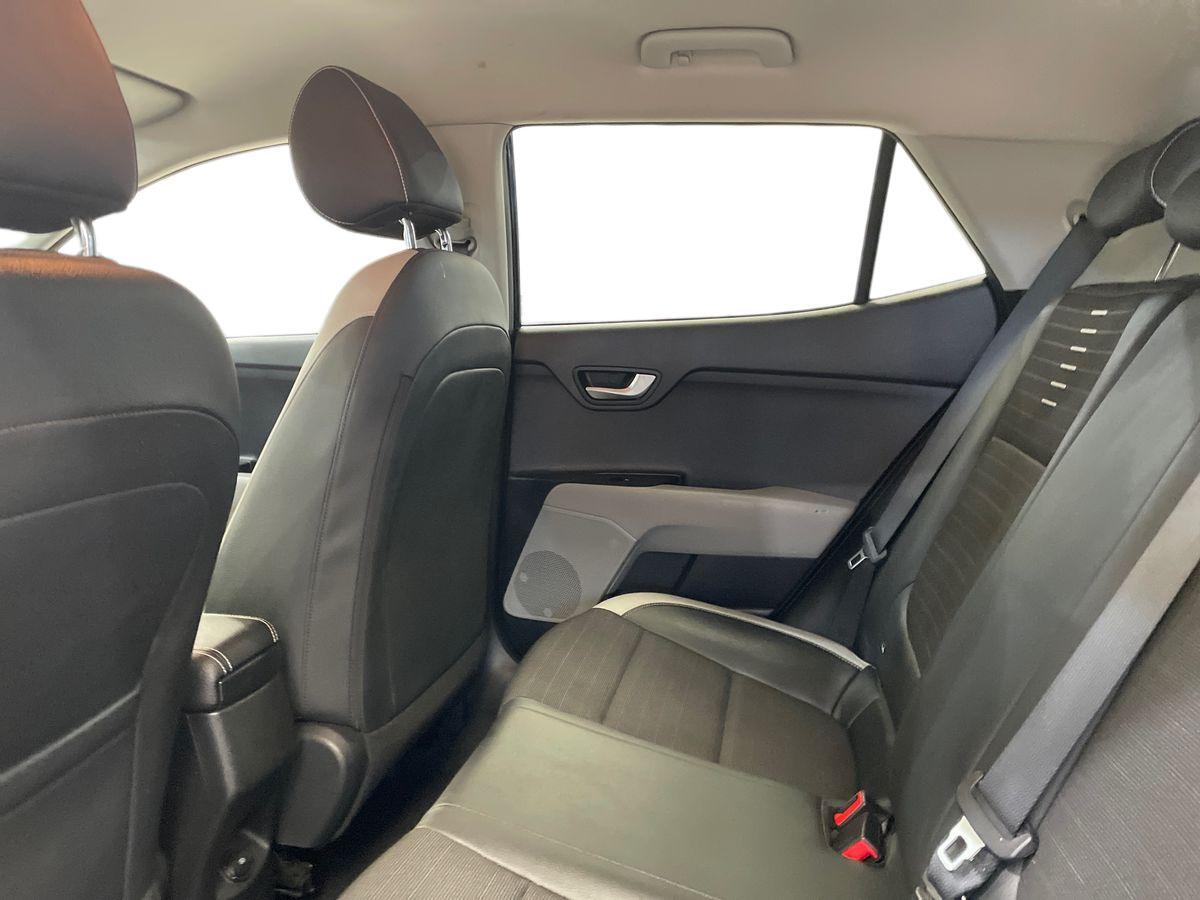 Used Kia Stonic 2019 for sale - 76730895: Photo 11