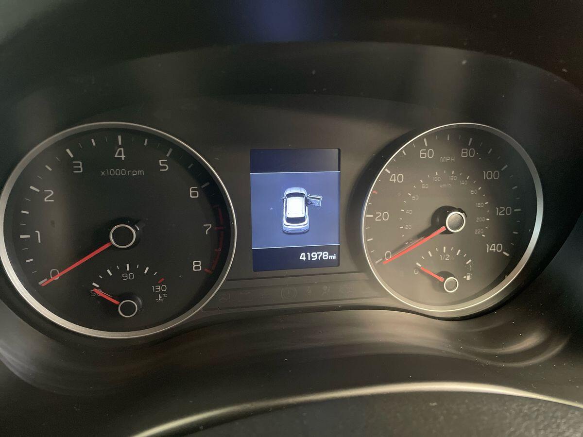 Used Kia Stonic 2019 for sale - 76730895: Photo 14