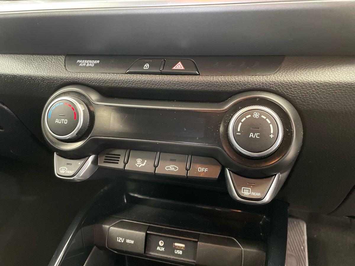 Used Kia Stonic 2019 for sale - 76730895: Photo 18