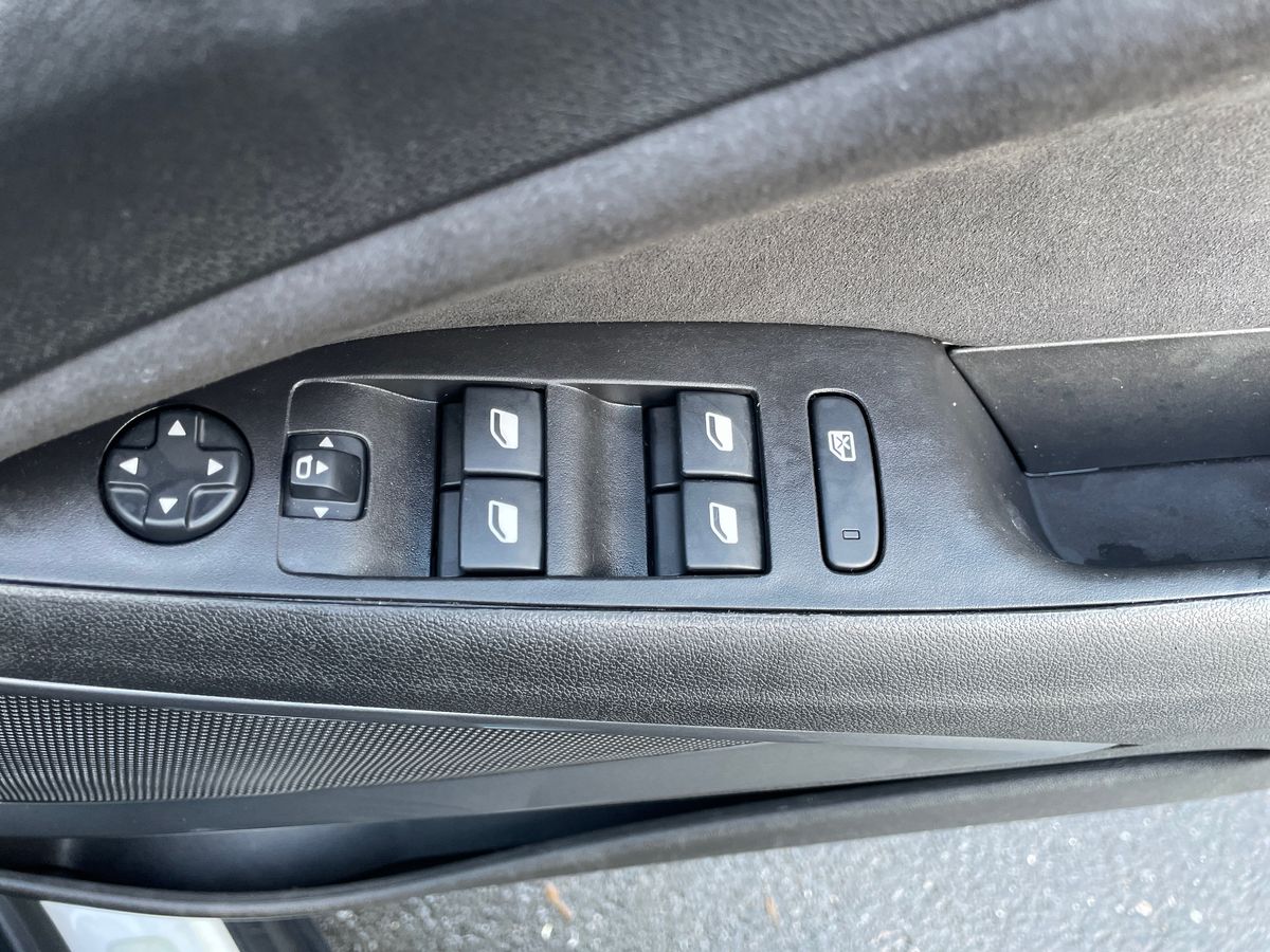 Used Vauxhall Crossland 2024 for sale - 77285601: Photo 20