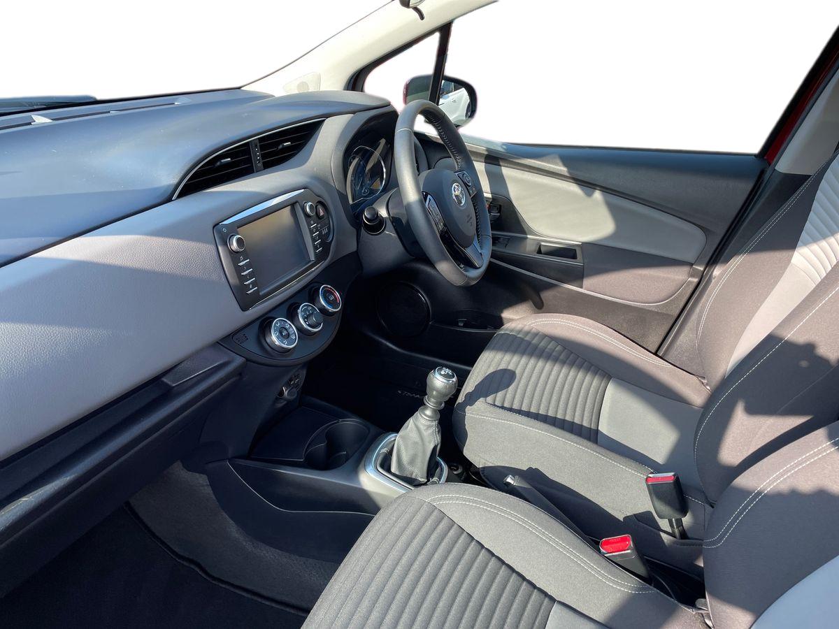 Used Toyota Yaris 2019 for sale - 77739988: Photo 10