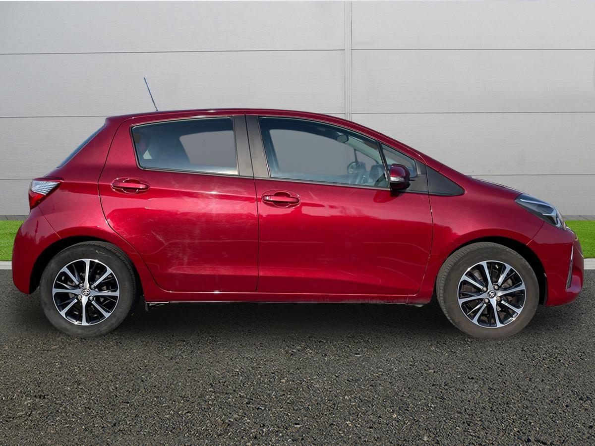 Used Toyota Yaris 2019 for sale - 77739988: Photo 8