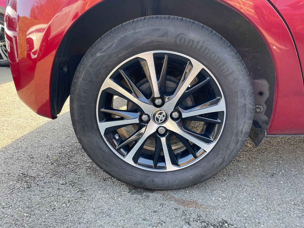 Used Toyota Yaris 2019 for sale - 77739988: Photo 9