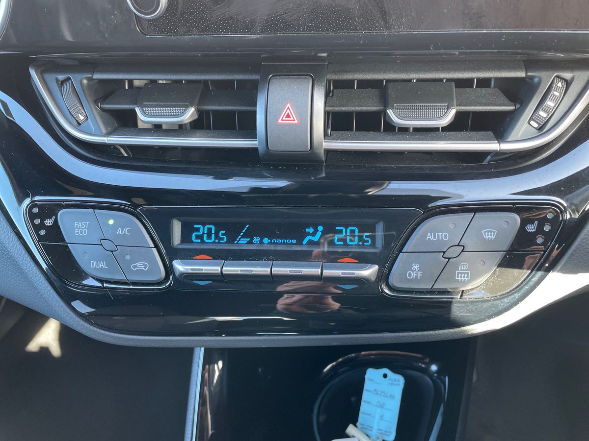 Used Toyota C-HR 2023 for sale - 78022309: Photo 18