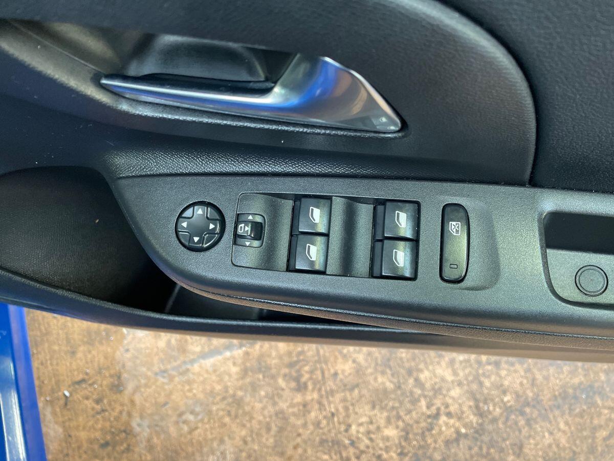 Used Vauxhall Corsa 2020 for sale - 76730892: Photo 20