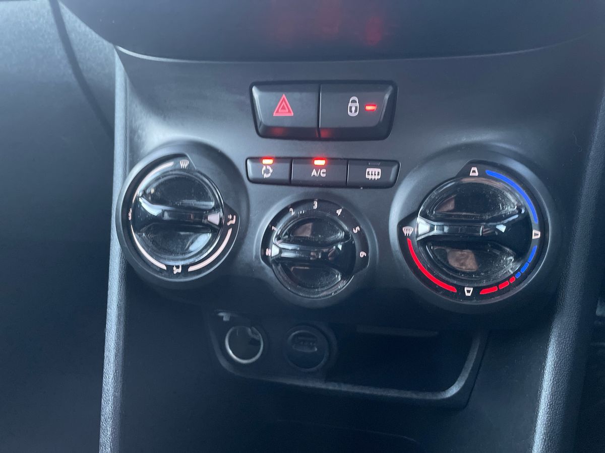 Used Peugeot 208 2019 for sale - 77111637: Photo 18