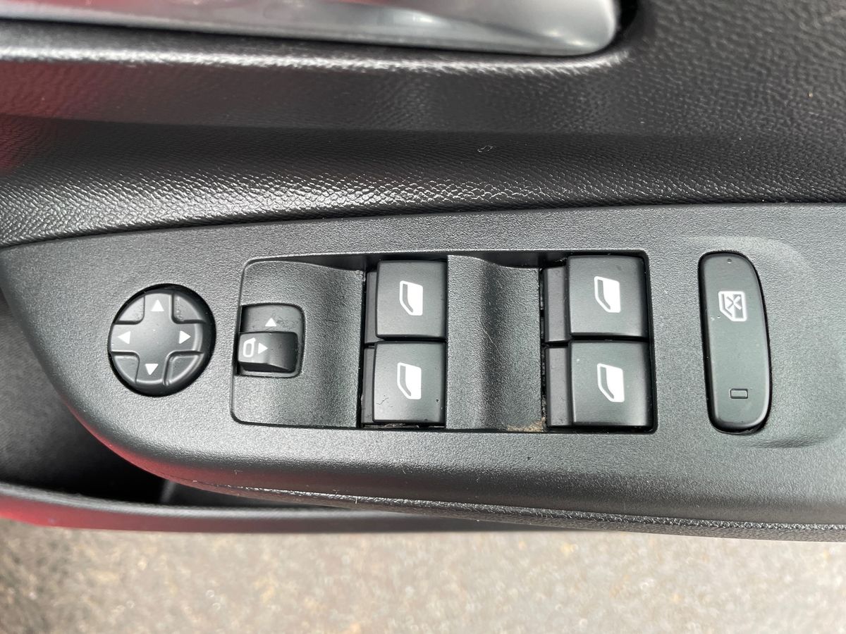 Used Vauxhall Corsa 2023 for sale - 77648056: Photo 20