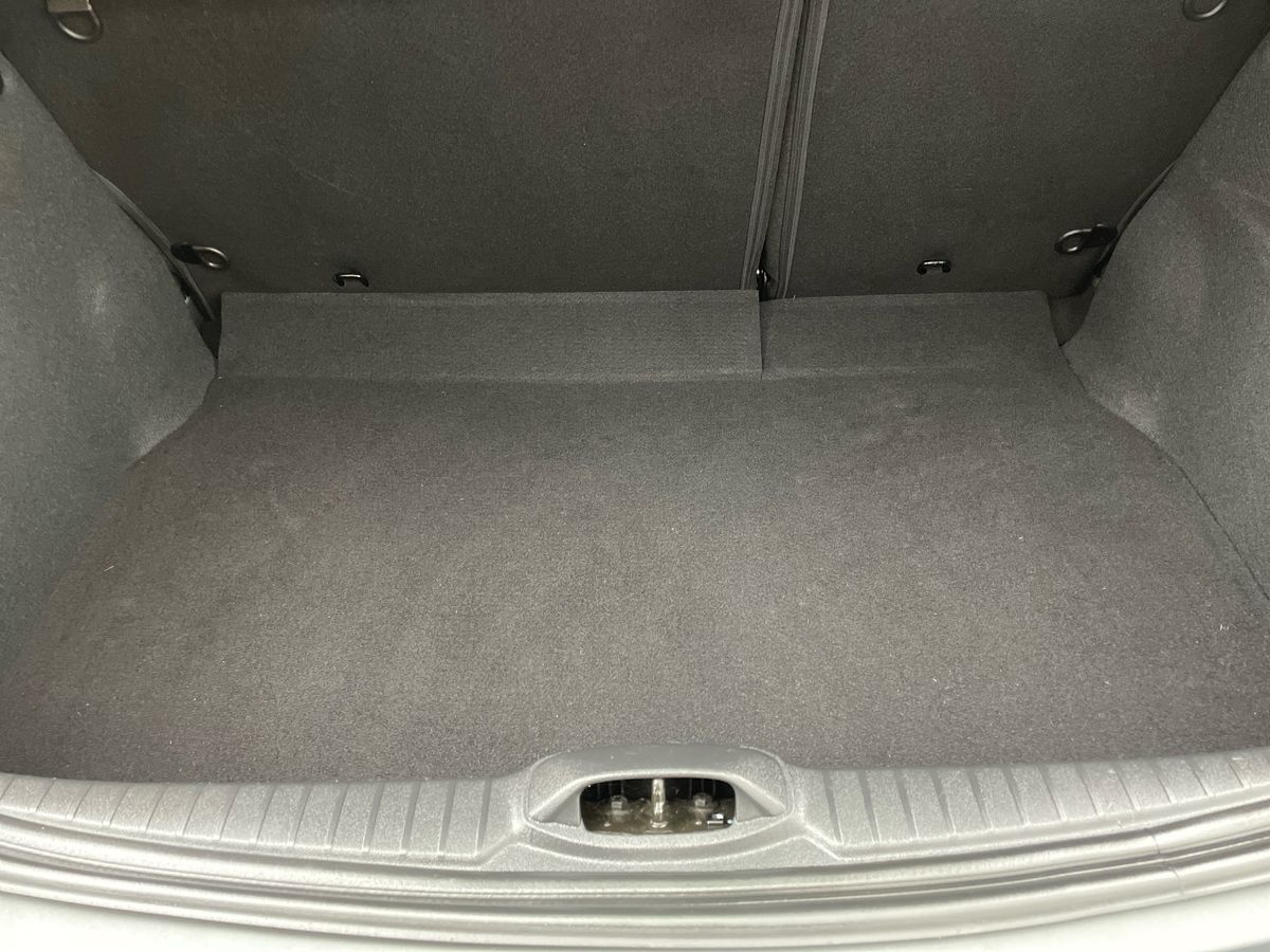 Used Peugeot 208 2017 for sale - 77648102: Photo 12